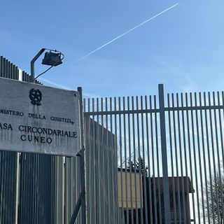 Nel carcere di Cuneo sette detenuti sono "liberi" di coltivare: la rieducazione passa dalla terra [FOTO]