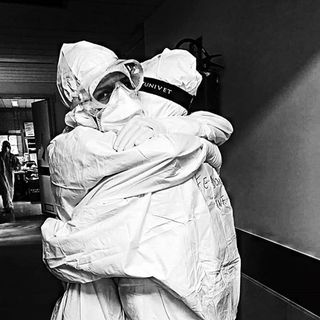 Coronavirus, in Piemonte quasi 1000 nuovi contagi ma scendono i decessi: 28 in totale, 5 in Granda Coronavirus, in Piemonte quasi 1000 nuovi contagi ma scendono i decessi: 28 in totale, 5 in Granda