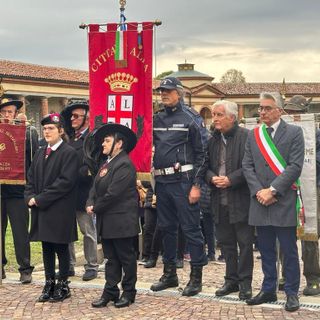 Alba ha omaggiato i caduti della Prima e della Seconda guerra mondiale