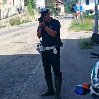 Controlli in Alta Langa, sequestrati una decina di veicoli e 30 irregolarità nelle revisioni