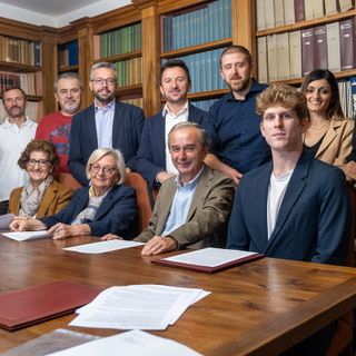 Nella foto i presenti all'ultima riunione del Coordinamento col sindaco Gianni Fogliato Nella foto i presenti all'ultima riunione del Coordinamento col sindaco Gianni Fogliato