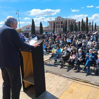 Don Luigi Ciotti ieri a Casal di Principe