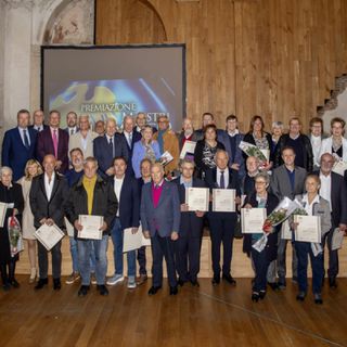 Il gruppo dei premiati