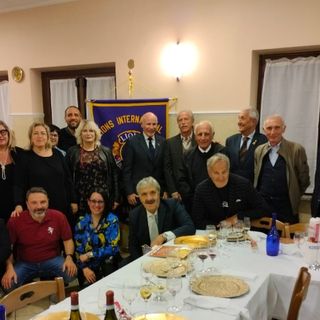 Regalare un cane guida a una persona bisognosa: raccolta fondi del Lions Club Cortemilia e Valli