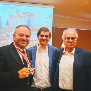 Il "Farinél" Pasquero diventa Cavaliere del Tartufo e dei Vini d'Alba