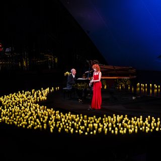 Fiorella Mannoia sul palco dell'Anima Festival: spettacolo a lume di candela con Danilo Rea al piano