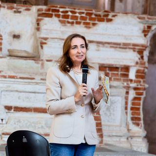 Gianna Gancia durante il lancio della petizione "Pane al Pane"