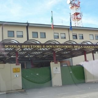 Indetto un concorso della Guardia di Finanza per il reclutamento di 1230 nuovi allievi marescialli Indetto un concorso della Guardia di Finanza per il reclutamento di 1230 nuovi allievi marescialli