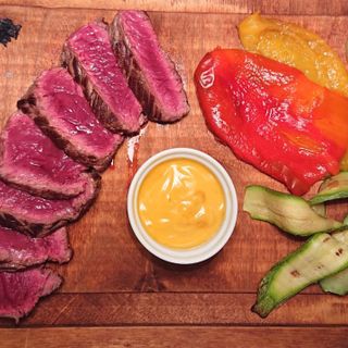 Venerdì, sabato e domenica cene a base di carne piemontese in collaborazione con i ristoranti di Cuneo