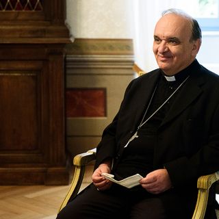 Monsignor Marco Brunetti (foto di Barbara Guazzone) Monsignor Marco Brunetti (foto di Barbara Guazzone)