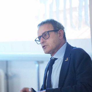 Martinetti (M5S): “Bene corsi  di guida sicura per neopatentati,  li proponiamo da 3 anni.  Meglio tardi che mai”