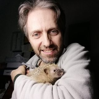 A Cuneo il dottor Vacchetta presenta il suo libro “Cuore di riccio”