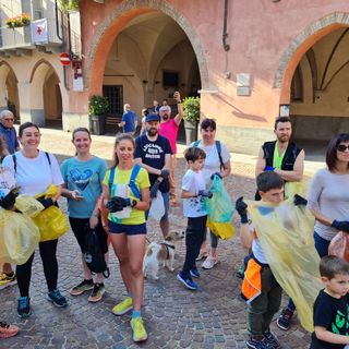 Alba, 452 kg di rifiuti raccolti nei quattro appuntamenti col "plogging" voluti dal Comune Alba, 452 kg di rifiuti raccolti nei quattro appuntamenti col "plogging" voluti dal Comune