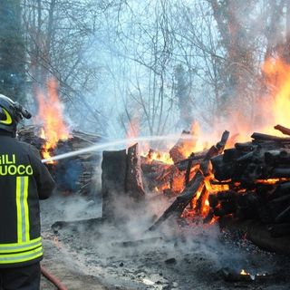 11 incendi boschivi in Granda dal 1° gennaio, la Regione: "Siamo preoccupati"