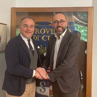 Da sinistra Pierangelo Olivieri, presidente della Provincia di Savona e Luca Robaldo, presidente della Provincia di Cuneo