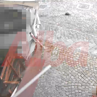 In video l'investimento del ristoratore all'interno del dehors di Rodello In video l'investimento del ristoratore all'interno del dehors di Rodello