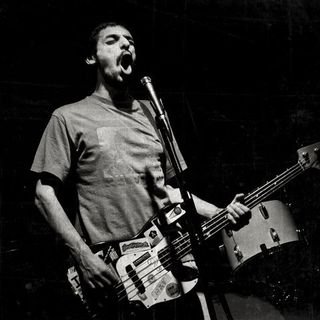 Nicolas Roncea, in una foto che lo ritrae con uno degli strumenti scomparsi