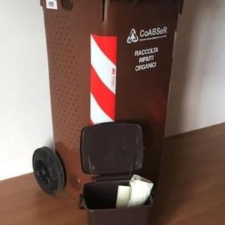 Guarene introduce il sacchetto conforme e la raccolta porta a porta