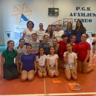 Al Palauxilium di Cuneo il saggio finale della sezione Ginnastica Ritmica Al Palauxilium di Cuneo il saggio finale della sezione Ginnastica Ritmica