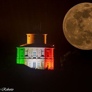 Spettacolo in cielo oggi con l’ultima Superluna dell’anno (e non solo)