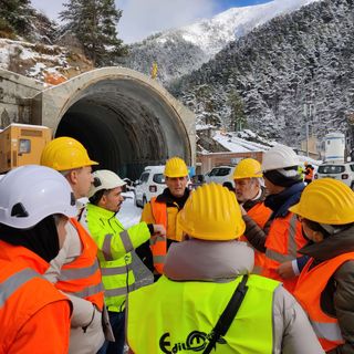 Nelle foto il sopralluogo al cantiere che martedì 5 dicembre ha coinvolto i sindaci del territorio, alla presenza dell’ispettore del Ministero delle Infrastrutture Daniele Pietrosanti e del consigliere regionale Paolo Demarchi