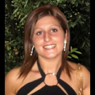 Teresa Vinella, 40 anni Teresa Vinella, 40 anni