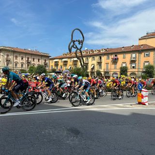Alba, modifiche alla viabilità sabato per la gara ciclistica “Campionato Italiano Elite Uomini Piemonte 2026 Asti-Cuneo”