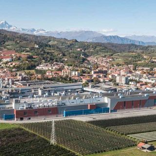 La ex Burgo di Verzuolo La ex Burgo di Verzuolo