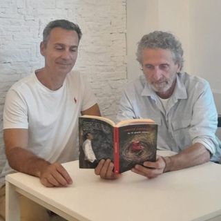 L'aforista Fabrizio Caramagna con il pittore Franco Gotta L'aforista Fabrizio Caramagna con il pittore Franco Gotta