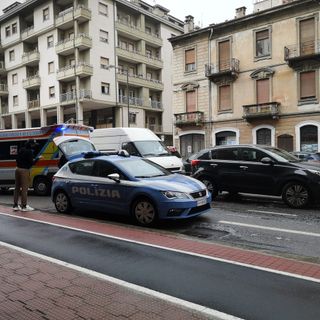 Aggressione in Corso Nizza "alta". Uomo portato in Questura, coppia alle cure del 118