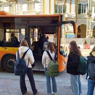 Trasporto pubblico, per il "bonus under 26" la Regione guarda a fine 2025