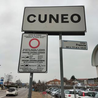 Dopo una prima proroga si discute di come evitare l'entrata in vigore della misura antismog prevista a partire dal 1° ottobre 2025