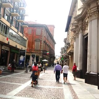 Per un Comune vicino alle piccole attività, in centro e in periferia