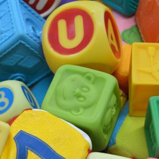 Baby parking esclusi dal bonus nido: le famiglie piemontesi scendono in piazza