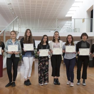 Ferrero sostiene i viaggi di "Intercultura": borse di studio per 8 studenti meritevoli Ferrero sostiene i viaggi di "Intercultura": borse di studio per 8 studenti meritevoli