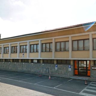 La storica sede di Olicar Spa, in via Don Orione. Dal 2017 il ramo d'azienda denominato Olicar Gestione Srl operava sotto il controllo del gruppo Manital di Ivrea