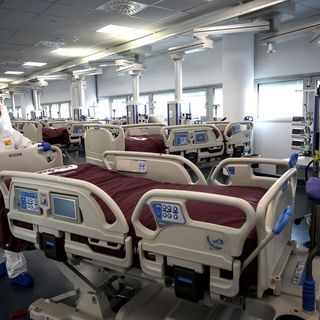 Coronavirus Piemonte: continuano a scendere i positivi e si liberano posti in terapia intensiva