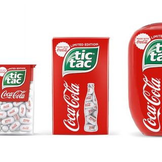 Il packaging dei nuovi confetti Ferrero al gusto di Coca Cola