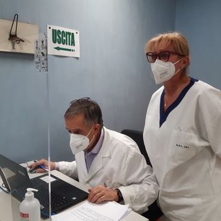 In prima linea per le vaccinazioni anche il vicepresidente dell'Ordine dei Medici della Granda In prima linea per le vaccinazioni anche il vicepresidente dell'Ordine dei Medici della Granda