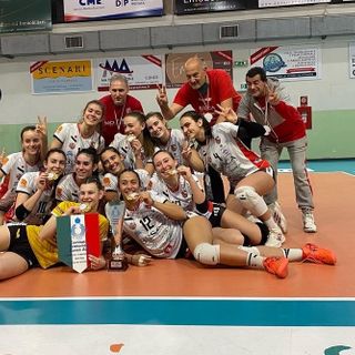 La formazione cuneese dell’Under 18 Rossa, vincitrice del titolo provinciale di categoria