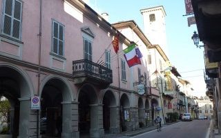 Immagine di repertorio Municipio Demonte