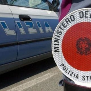 Grave incidente sull'A6: coinvolti due camion e un'automobile