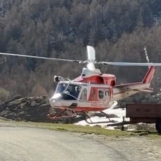 Soccorsi due alpinisti francesi in difficoltà nei pressi dei rifugio Quintino Sella