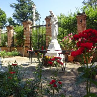 Il giardino di Maria, presso il Santuario della Madonna dei Fiori di Bra