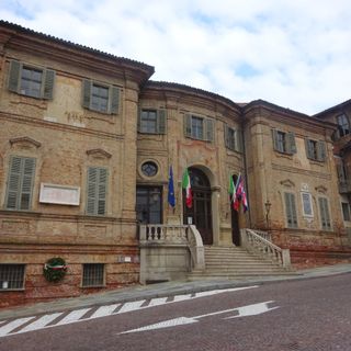 Bra: un autunno animato nei giardini di piazza Roma