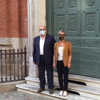 Il presidente nazionale della Camera di Cooperazione Italo Araba Mario Mancini con la parlamentare cuneese Monica Ciaburro