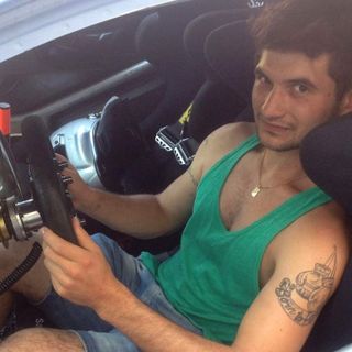 Michele Bertero, 24enne operaio di Rocchetta Belbo: tra le sue passioni quella per i rally