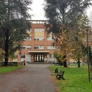Il complesso scolastico di via Giansana a Sommariva del Bosco