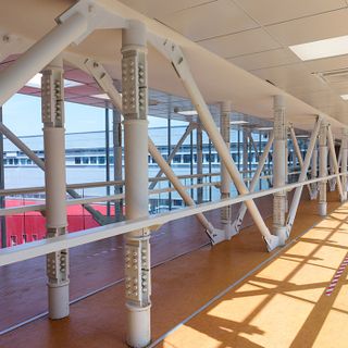 Un interno del nuovo ospedale di Verduno (foto di Barbara Guazzone)