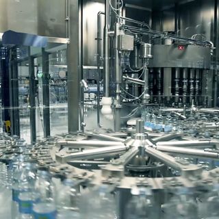 Acqua Sant'Anna acquisisce la francese La Compagnie des Pyréneés, titolare del marchio "Eau Neuve" Acqua Sant'Anna acquisisce la francese La Compagnie des Pyréneés, titolare del marchio "Eau Neuve"